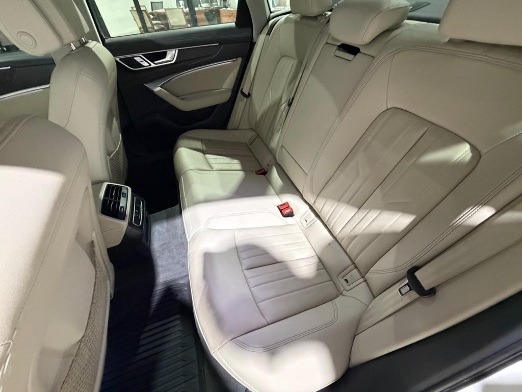 Audi A6 Premium 45 TFSI quattro 2020