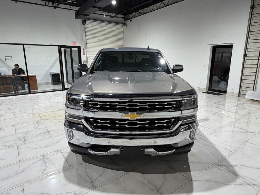 Chevrolet Silverado 1500 LTZ Crew Cab 2WD 2017