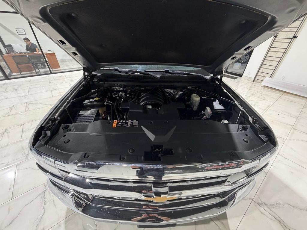 Chevrolet Silverado 1500 LTZ Crew Cab 2WD 2017