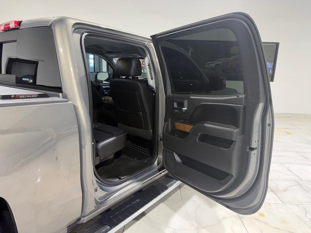 Chevrolet Silverado 1500 LTZ Crew Cab 2WD 2017