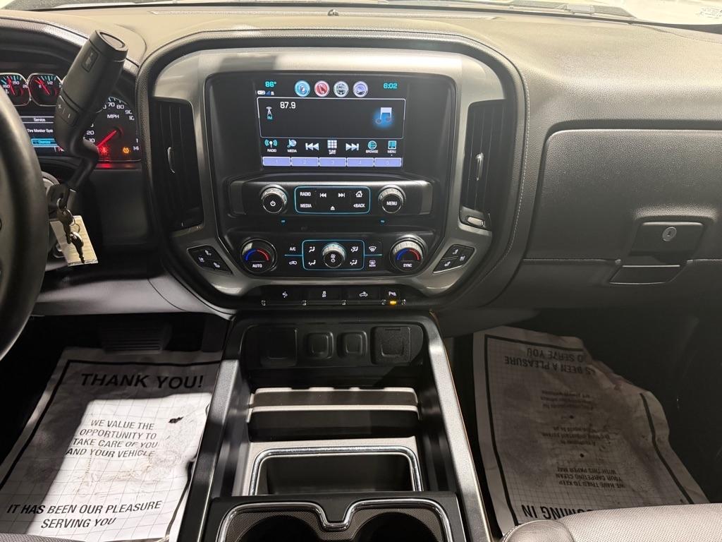Chevrolet Silverado 1500 LTZ Crew Cab 2WD 2017