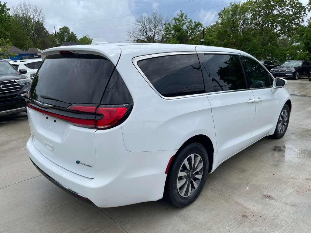 Chrysler Pacifica Hybrid Touring L 2022