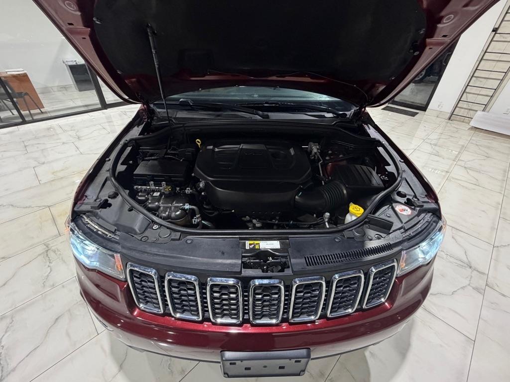 Jeep Grand Cherokee Laredo 2WD 2020