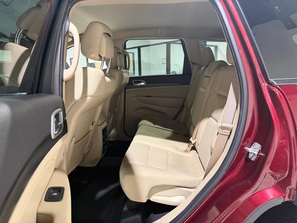 Jeep Grand Cherokee Laredo 2WD 2020