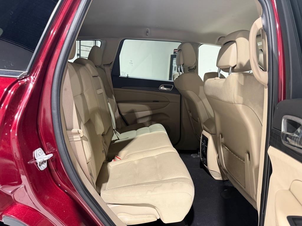 Jeep Grand Cherokee Laredo 2WD 2020