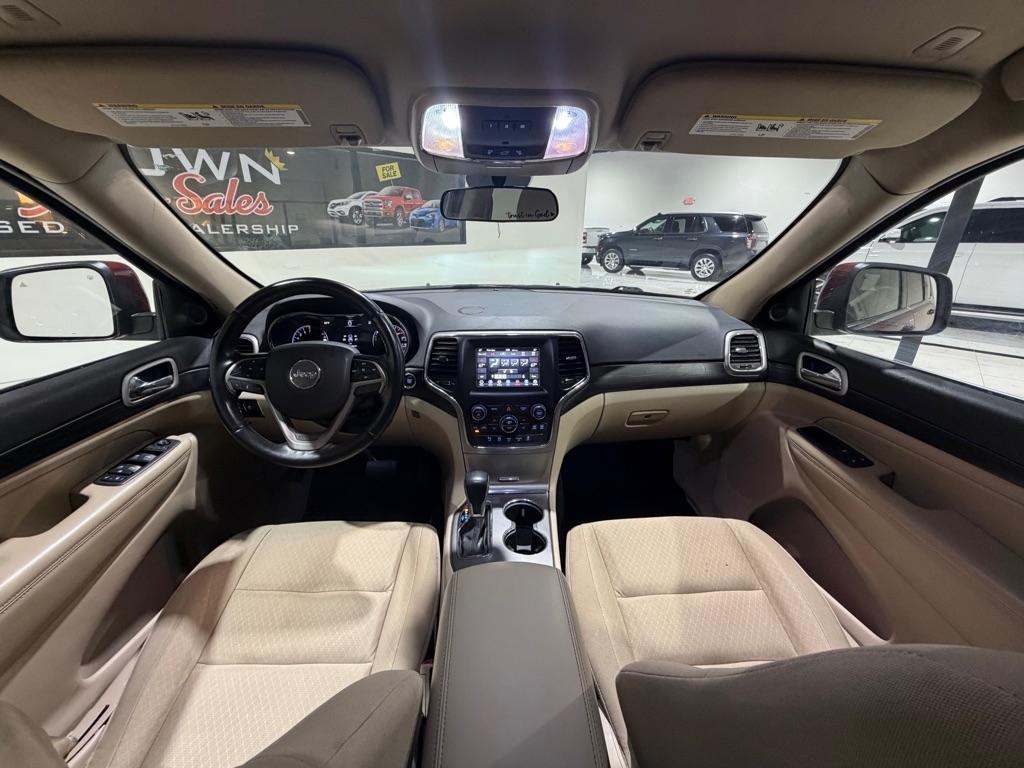 Jeep Grand Cherokee Laredo 2WD 2020