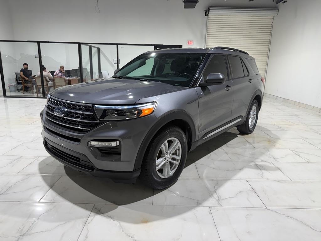 Ford Explorer XLT AWD 2021