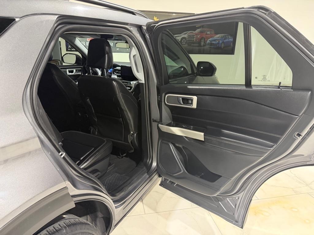 Ford Explorer XLT AWD 2021