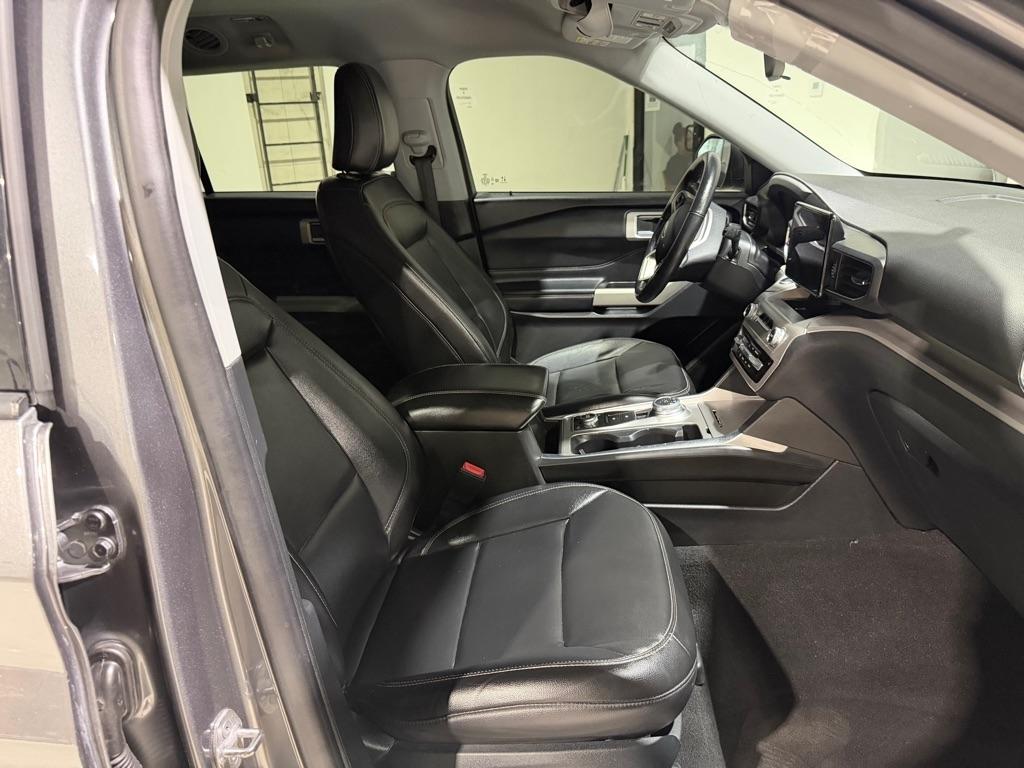 Ford Explorer XLT AWD 2021