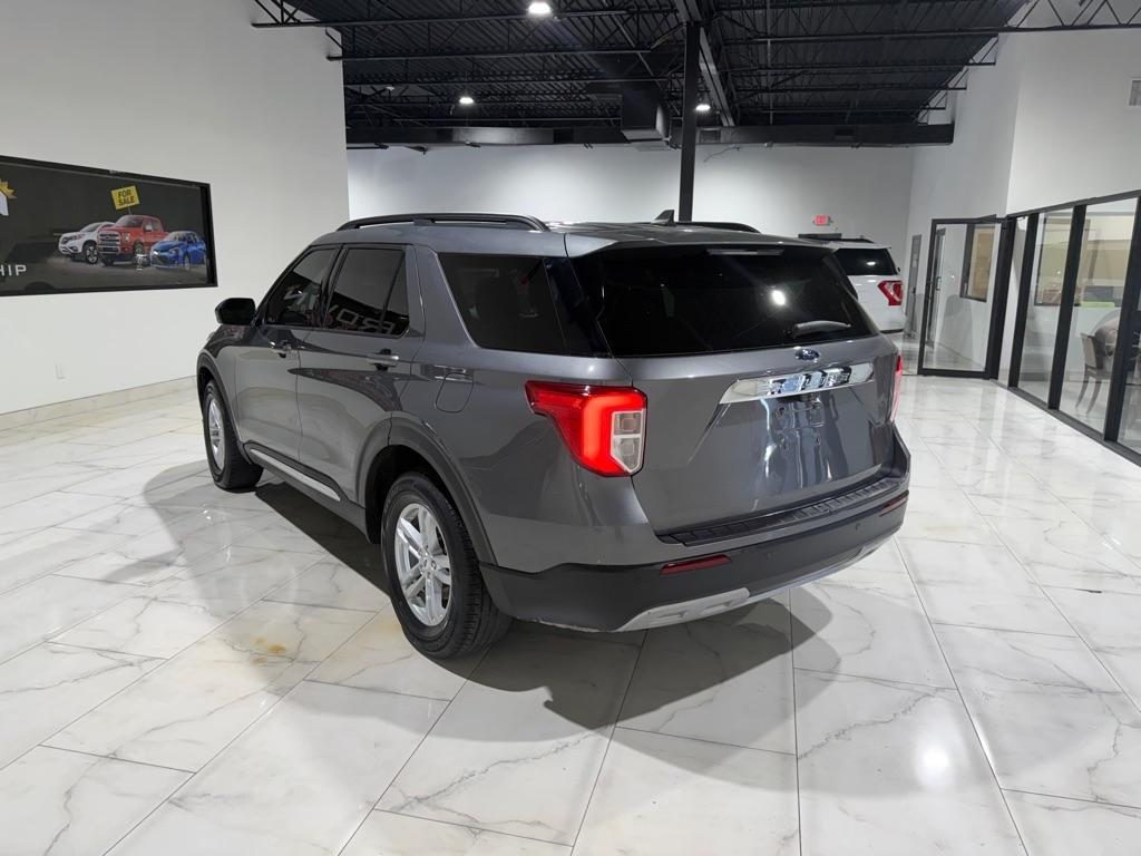 Ford Explorer XLT AWD 2021