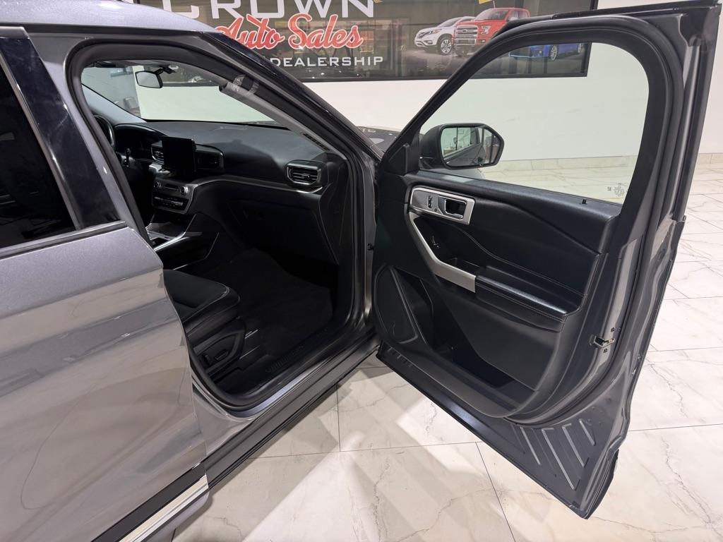 Ford Explorer XLT AWD 2021