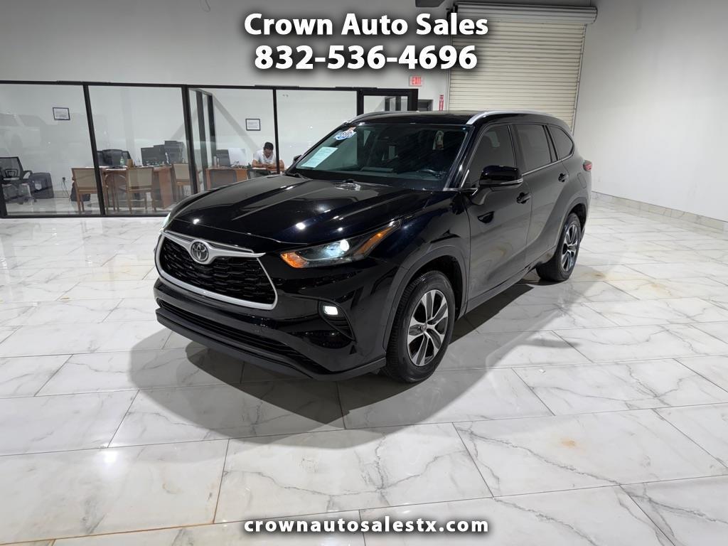 2022 Toyota Highlander XLE FWD V6