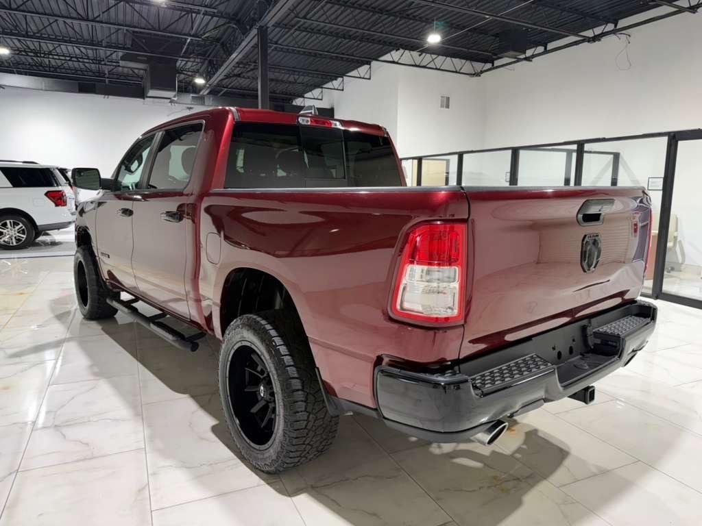 RAM 1500 Big Horn Crew Cab SWB 4WD 2020