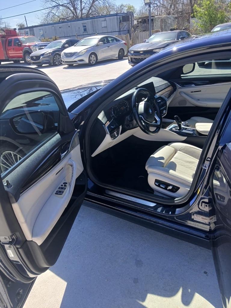 BMW 5-Series 530i 2017