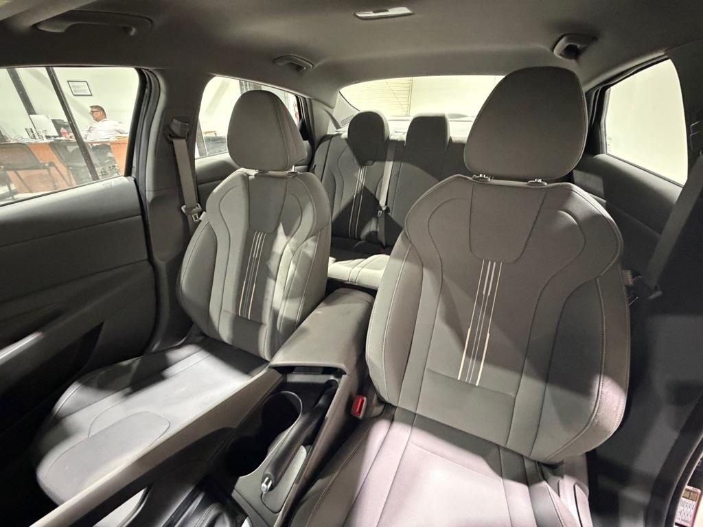 Hyundai Elantra SEL 2024