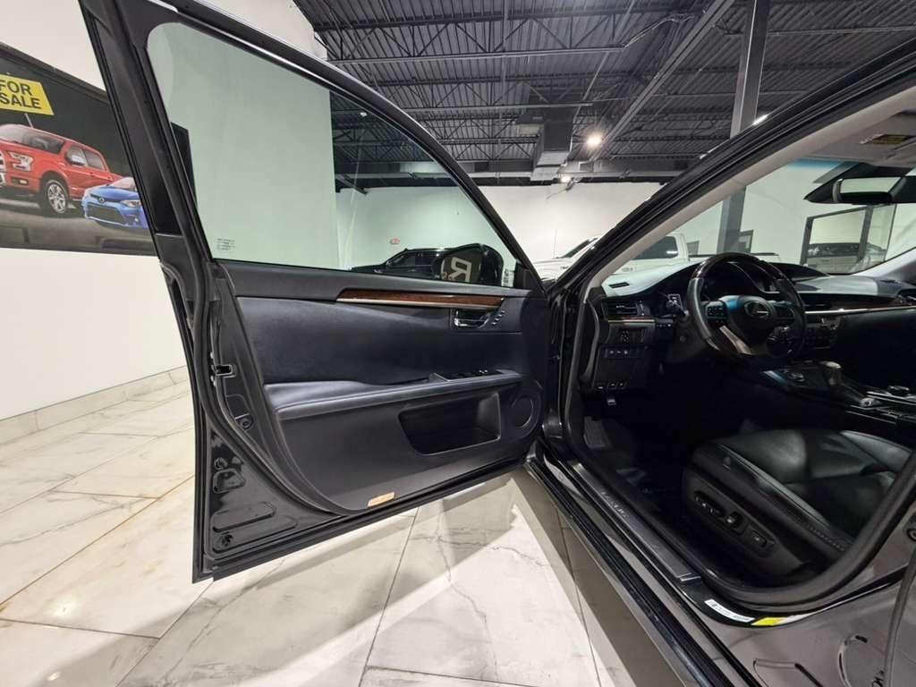 Lexus ES 350 Sedan 2018