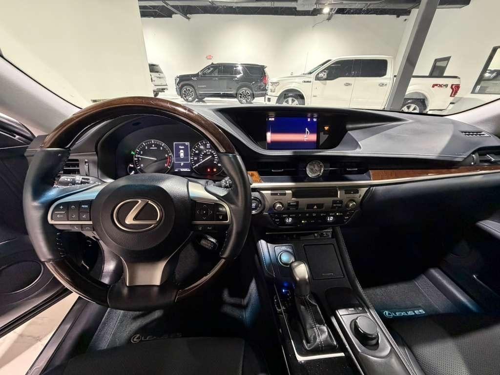 Lexus ES 350 Sedan 2018