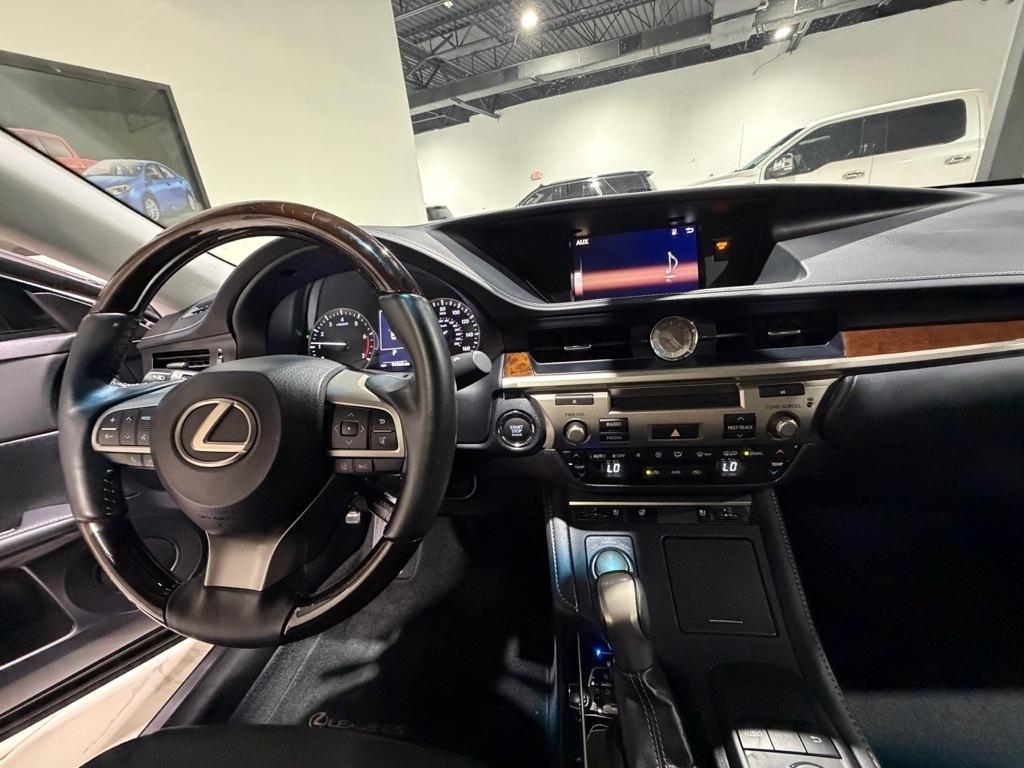 Lexus ES 350 Sedan 2018