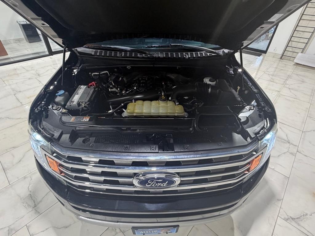 Ford Expedition XLT 2WD 2019