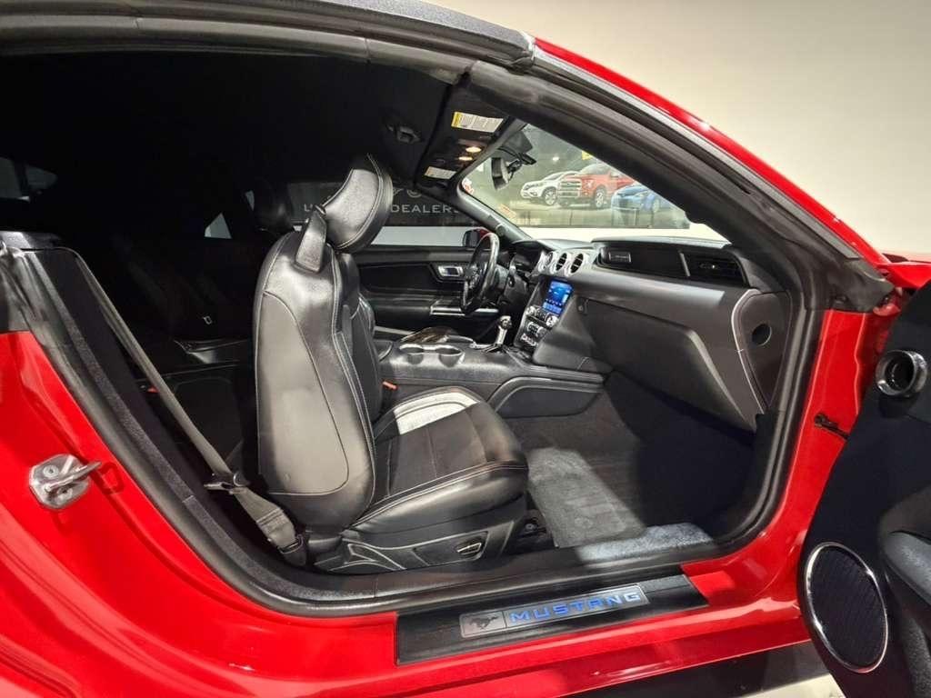 Ford Mustang GT convertible 2019