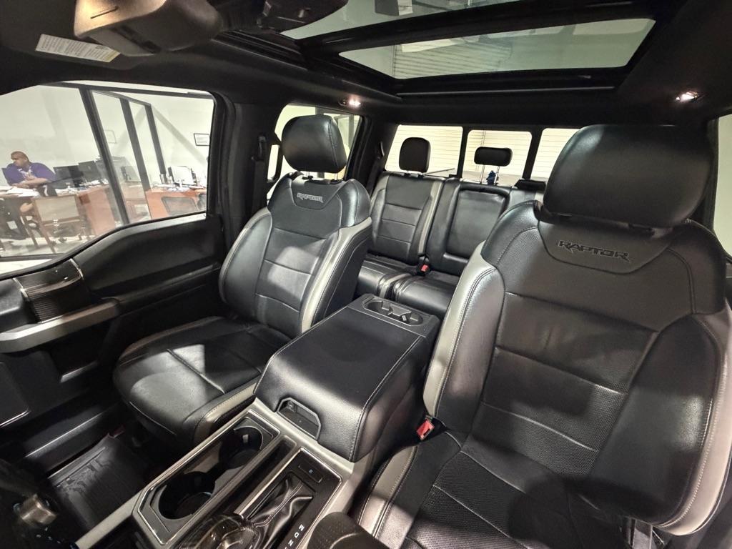 Ford F-150 Raptor SuperCrew 4WD 2018