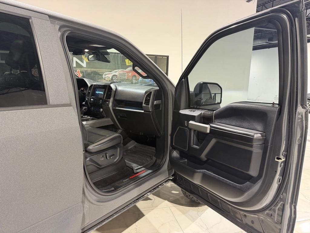Ford F-150 Raptor SuperCrew 4WD 2018