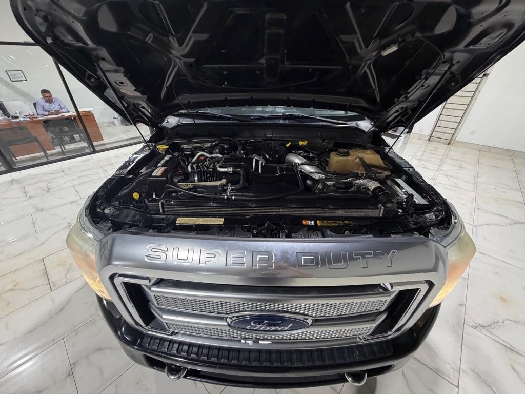 Ford F-350 SD Lariat Crew Cab 4WD 2015