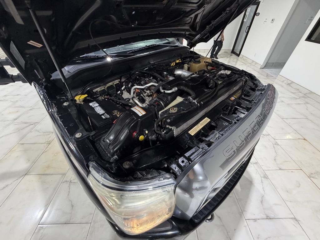 Ford F-350 SD Lariat Crew Cab 4WD 2015