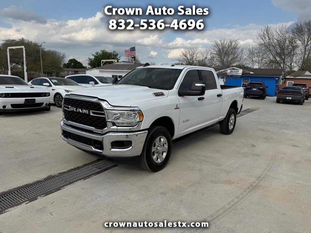RAM 2500 Tradesman Crew Cab SWB 4WD 2024