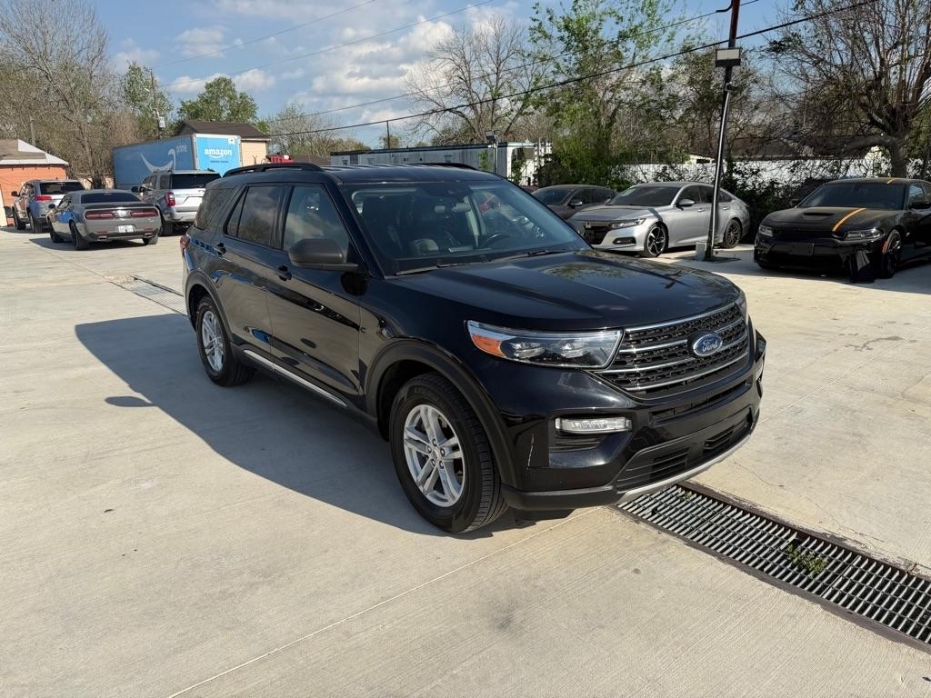 Ford Explorer XLT 2023