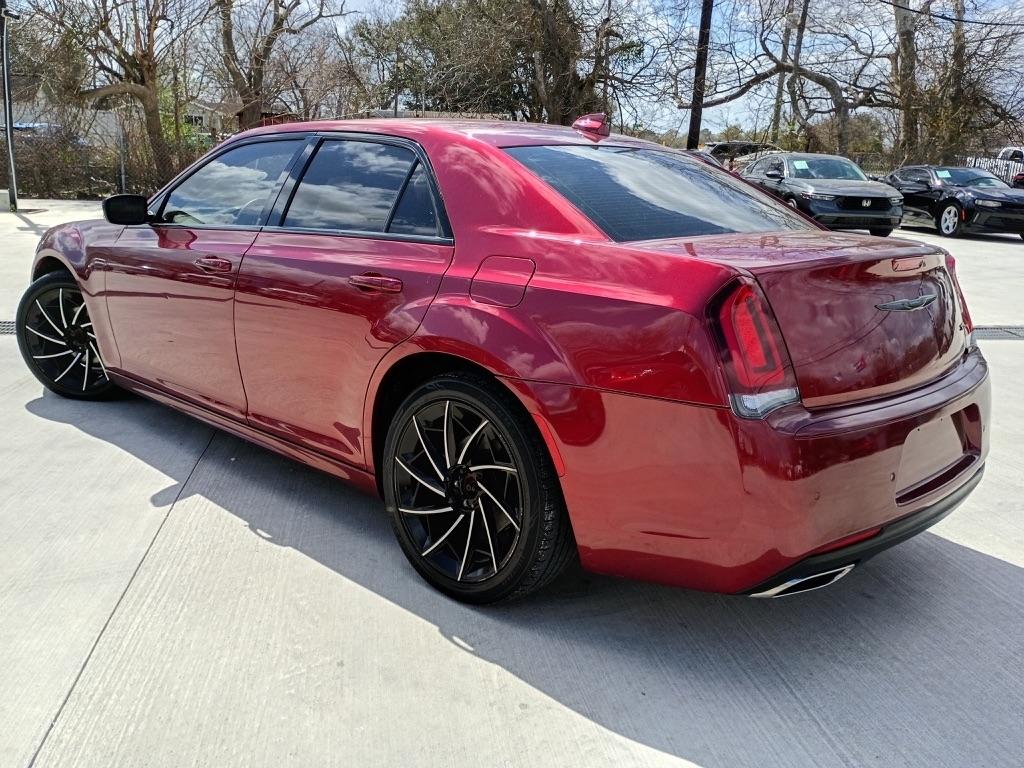 Chrysler 300 Touring L 2022