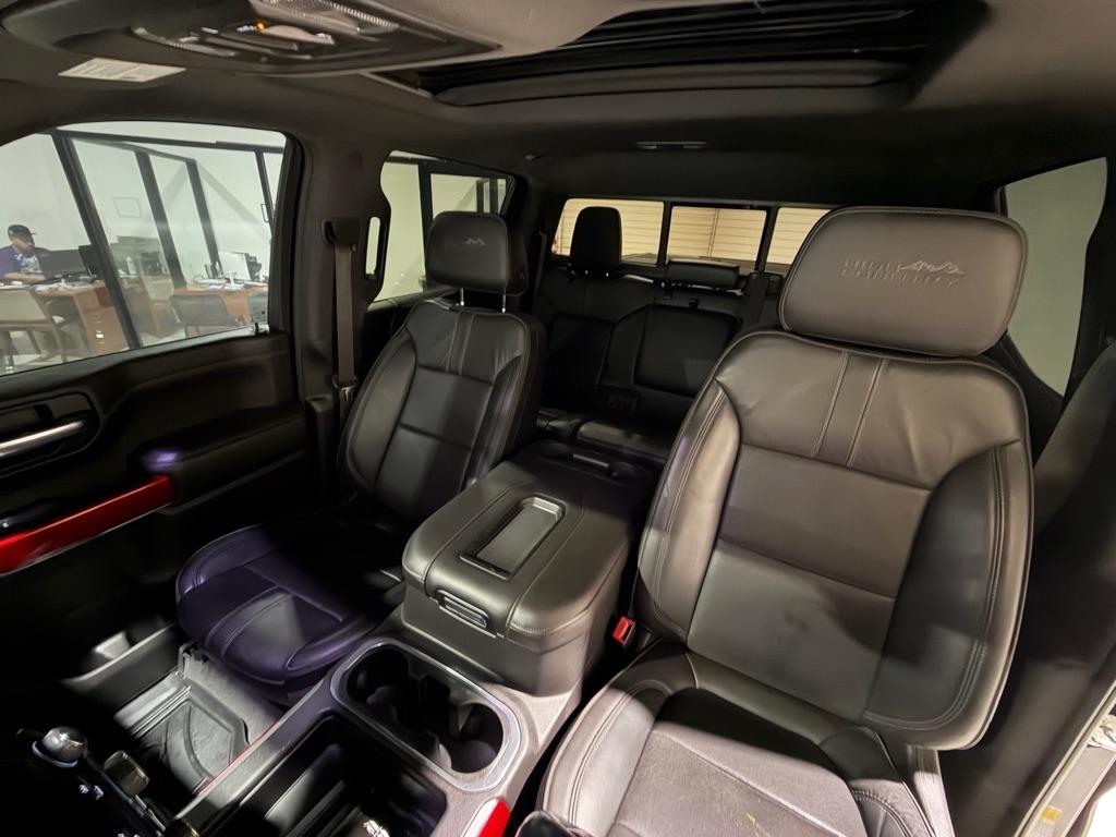 Chevrolet Silverado 1500 High Country Crew Cab 4WD 2019