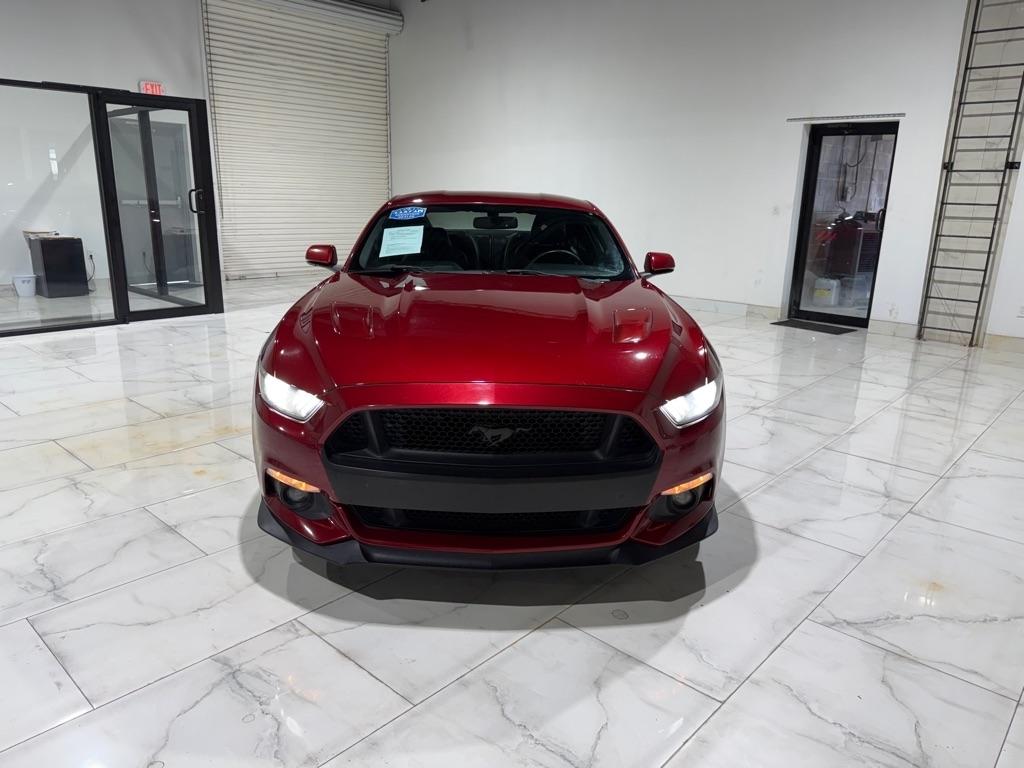 Ford Mustang GT Premium Coupe 2017