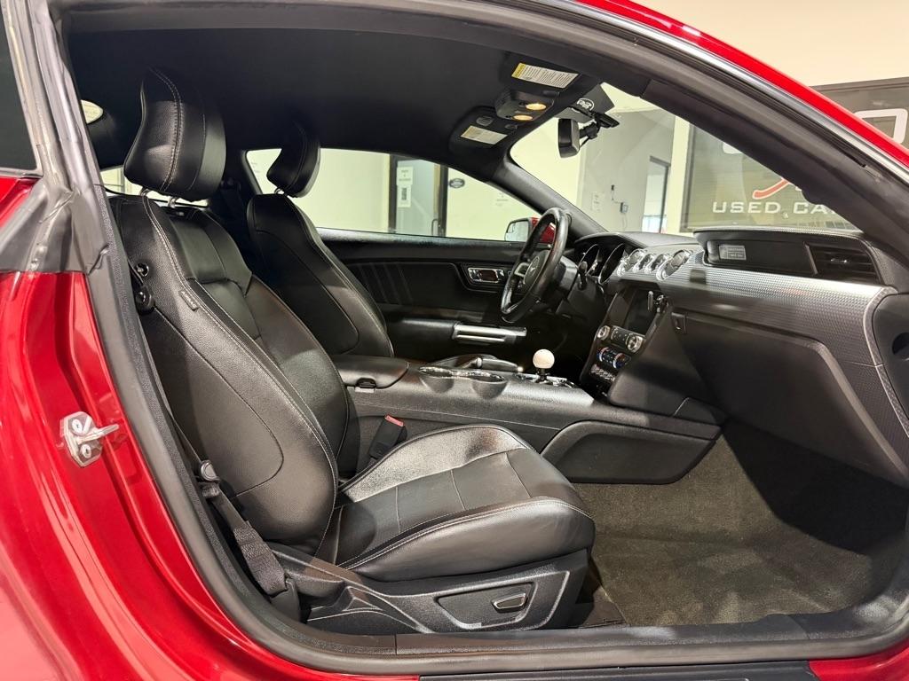 Ford Mustang GT Premium Coupe 2017