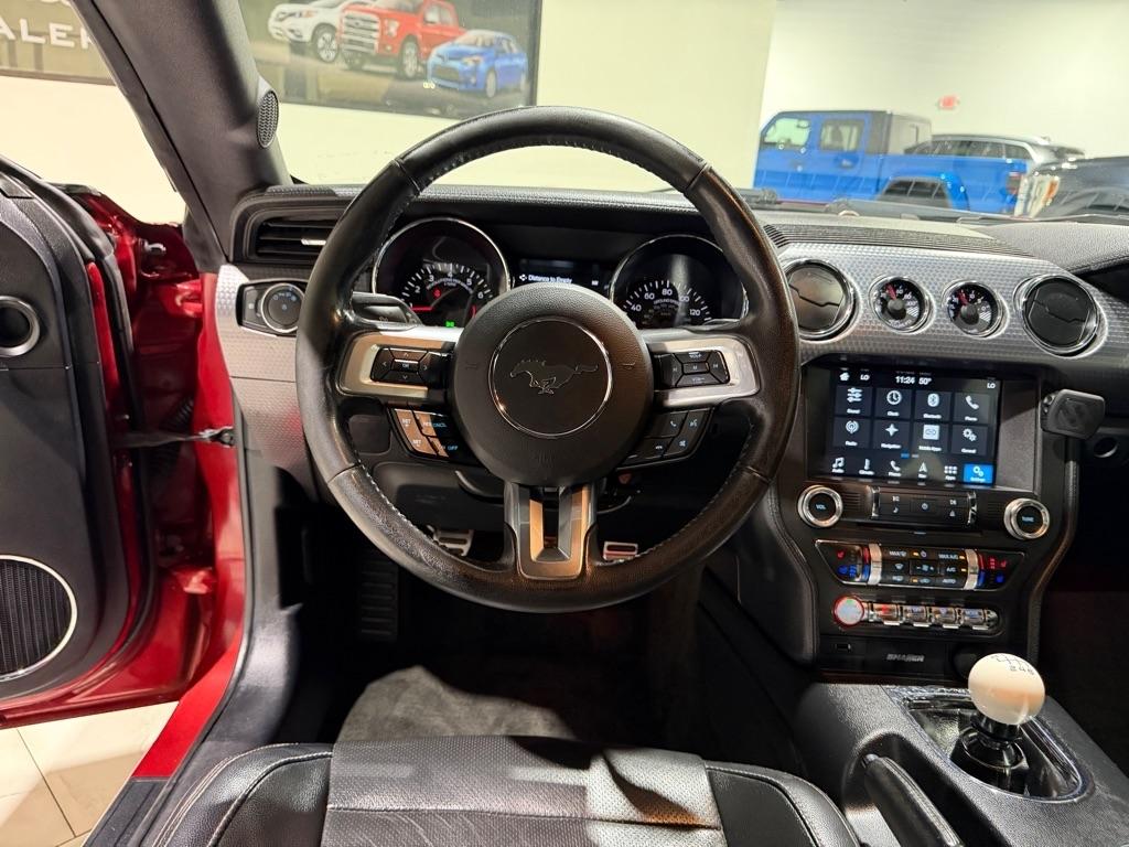 Ford Mustang GT Premium Coupe 2017