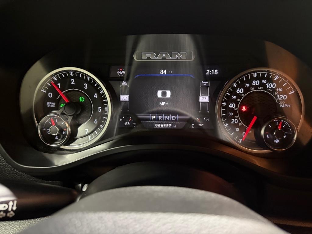 RAM 1500 Big Horn Crew Cab SWB 4WD 2023