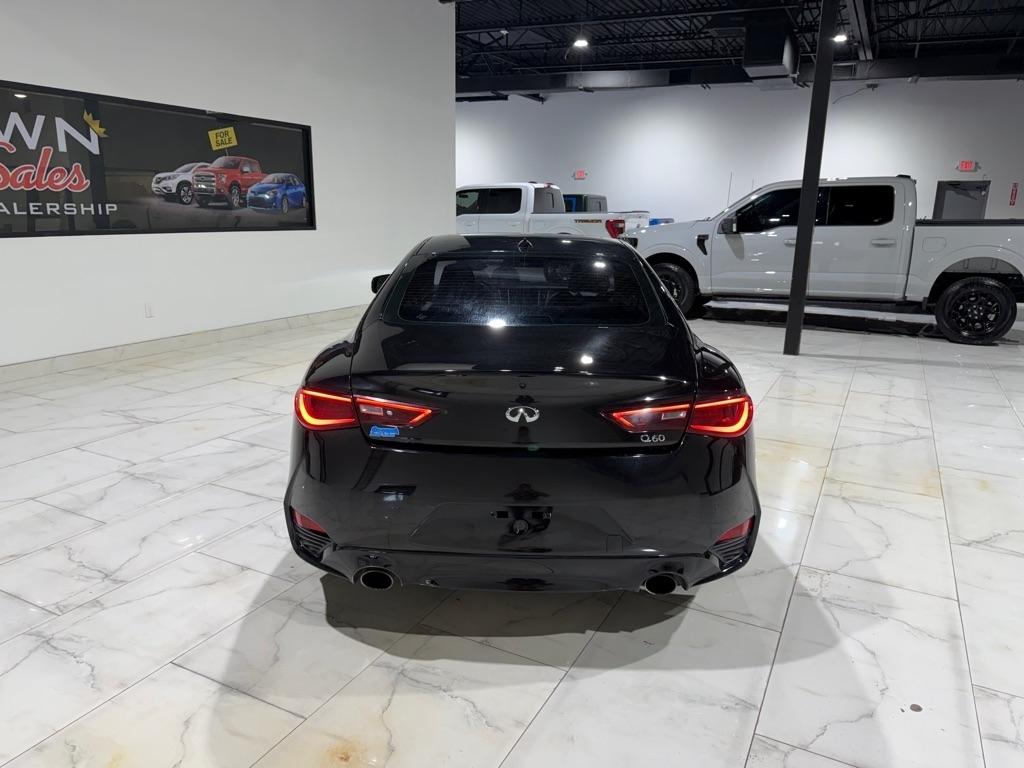 Infiniti Q60 3.0t Premium 2017