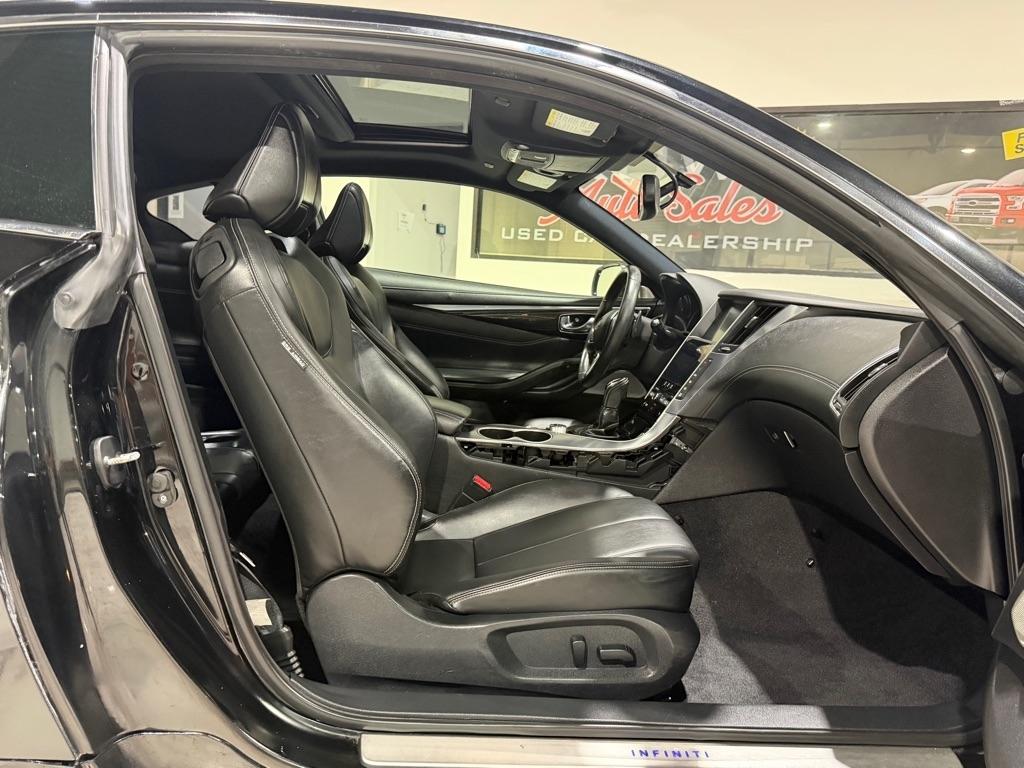 Infiniti Q60 3.0t Premium 2017