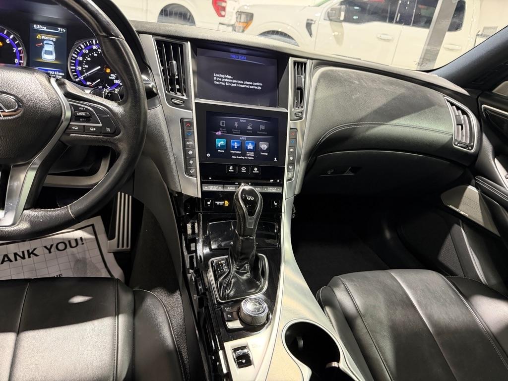 Infiniti Q60 3.0t Premium 2017