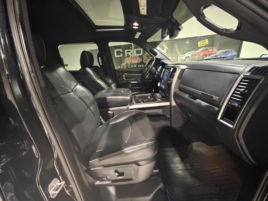 RAM 1500 Longhorn Crew Cab SWB 4WD 2016