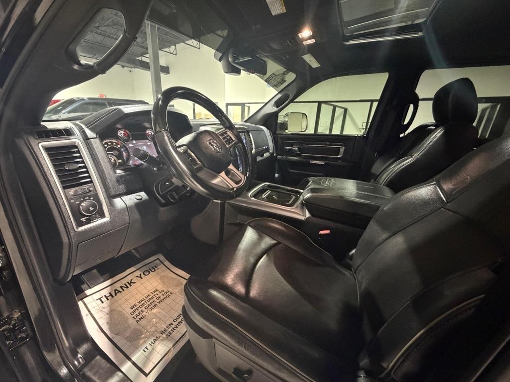 RAM 1500 Longhorn Crew Cab SWB 4WD 2016