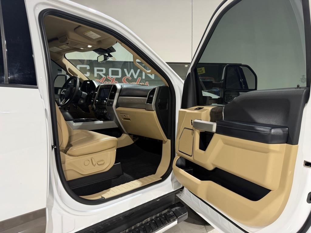 Ford F-250 SD Lariat Crew Cab 4WD 2020