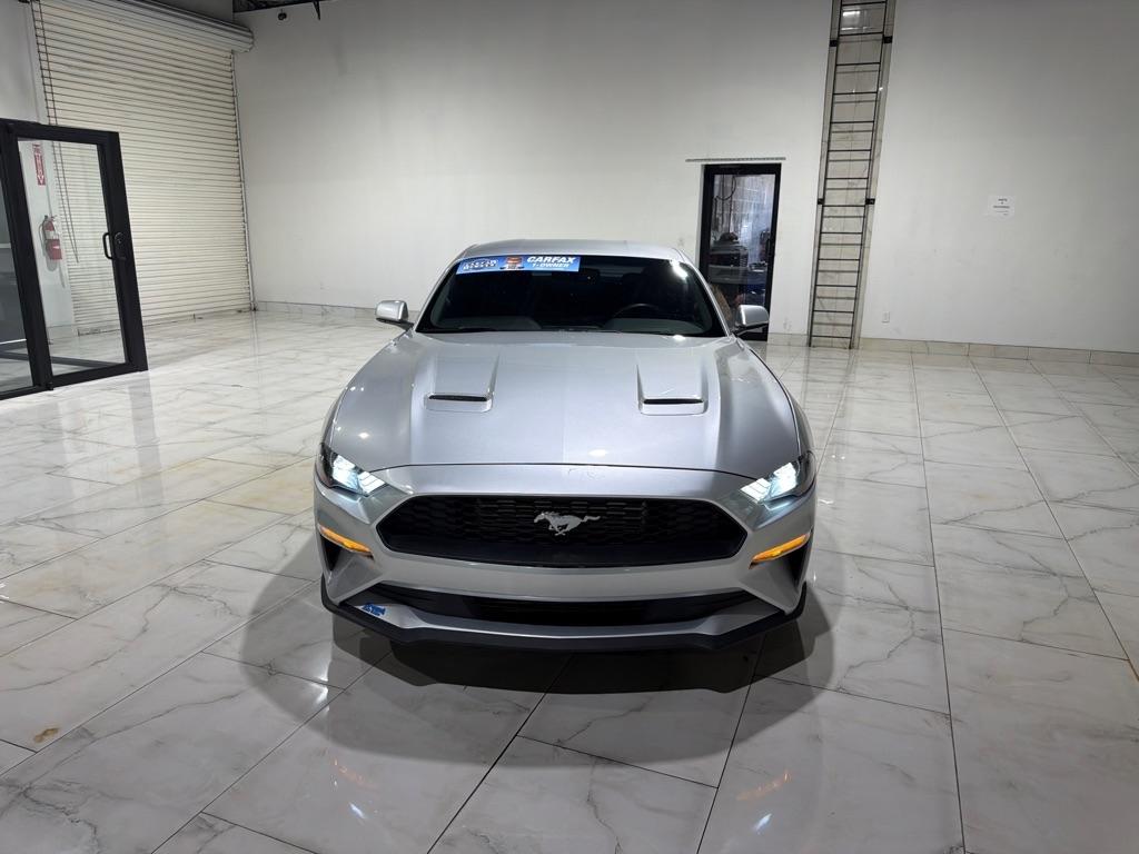 Ford Mustang EcoBoost Coupe 2018