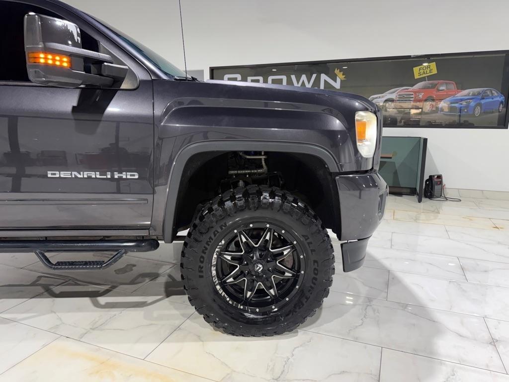 GMC Sierra 2500HD Denali Crew Cab 4WD 2016
