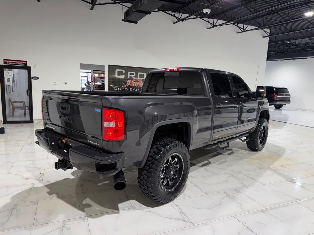 GMC Sierra 2500HD Denali Crew Cab 4WD 2016