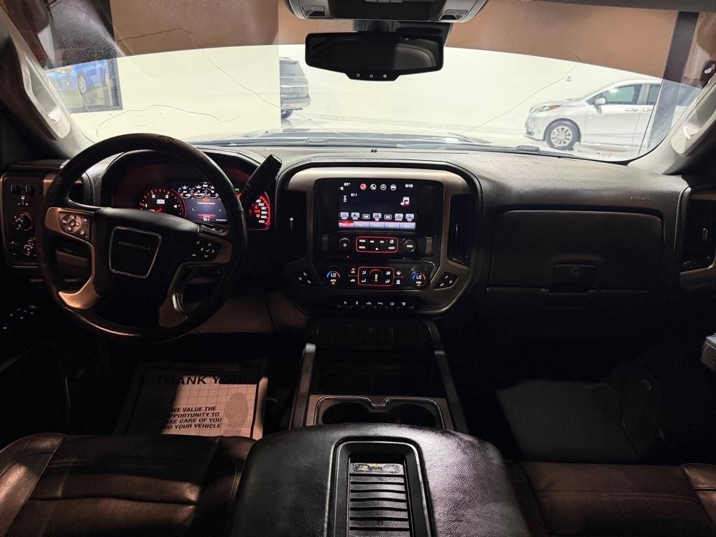 GMC Sierra 2500HD Denali Crew Cab 4WD 2016
