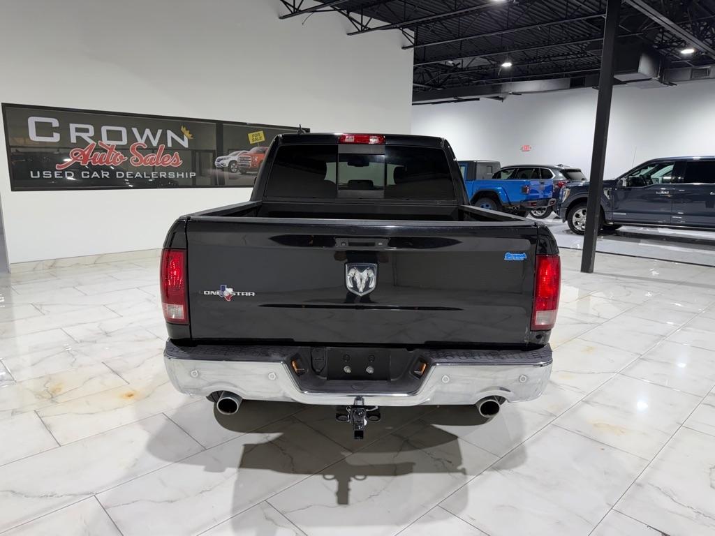RAM 1500 SLT Crew Cab SWB 2WD 2016