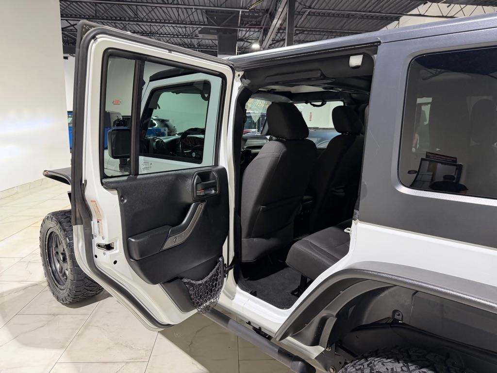 Jeep Wrangler Unlimited Sport 4WD 2017