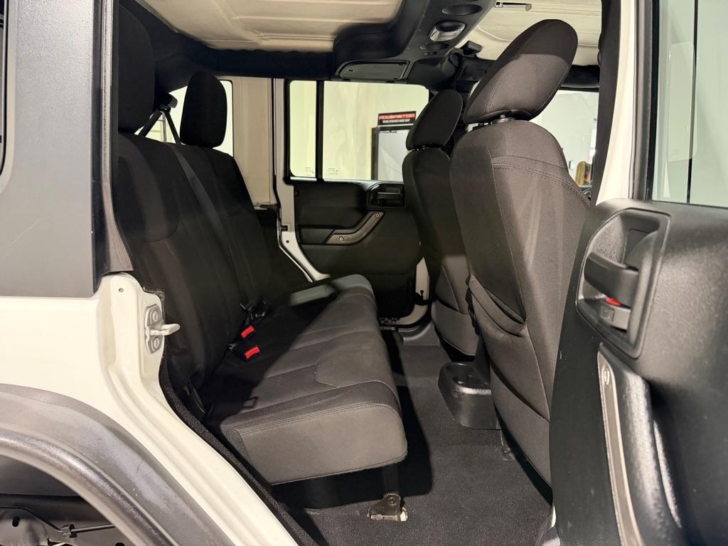 Jeep Wrangler Unlimited Sport 4WD 2017