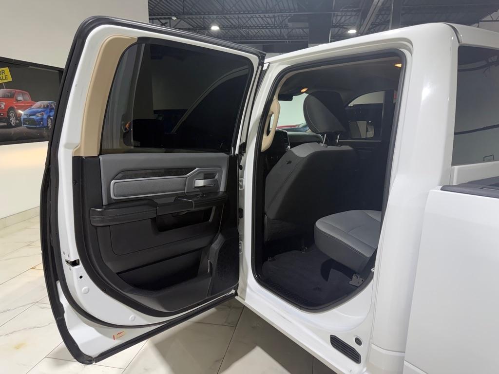 RAM 3500 Big Horn Crew Cab LWB 4WD DRW 2019